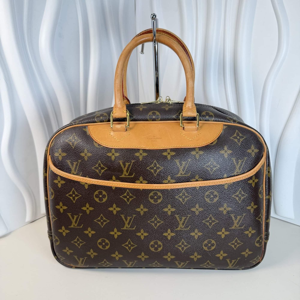 Louis Vuitton Deauville Boston Satchel